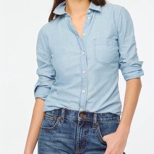 Mossimo Supply Co. Light Blue Button Down chambray blouse